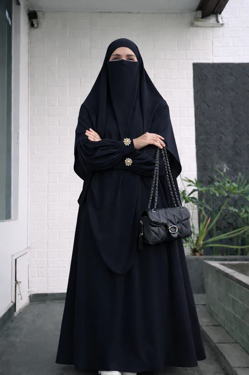 Premium 3-Piece Imported Saltosh Abaya Set Elegant Sleeve Design | Modest Wear – Burkhawala - Image 6